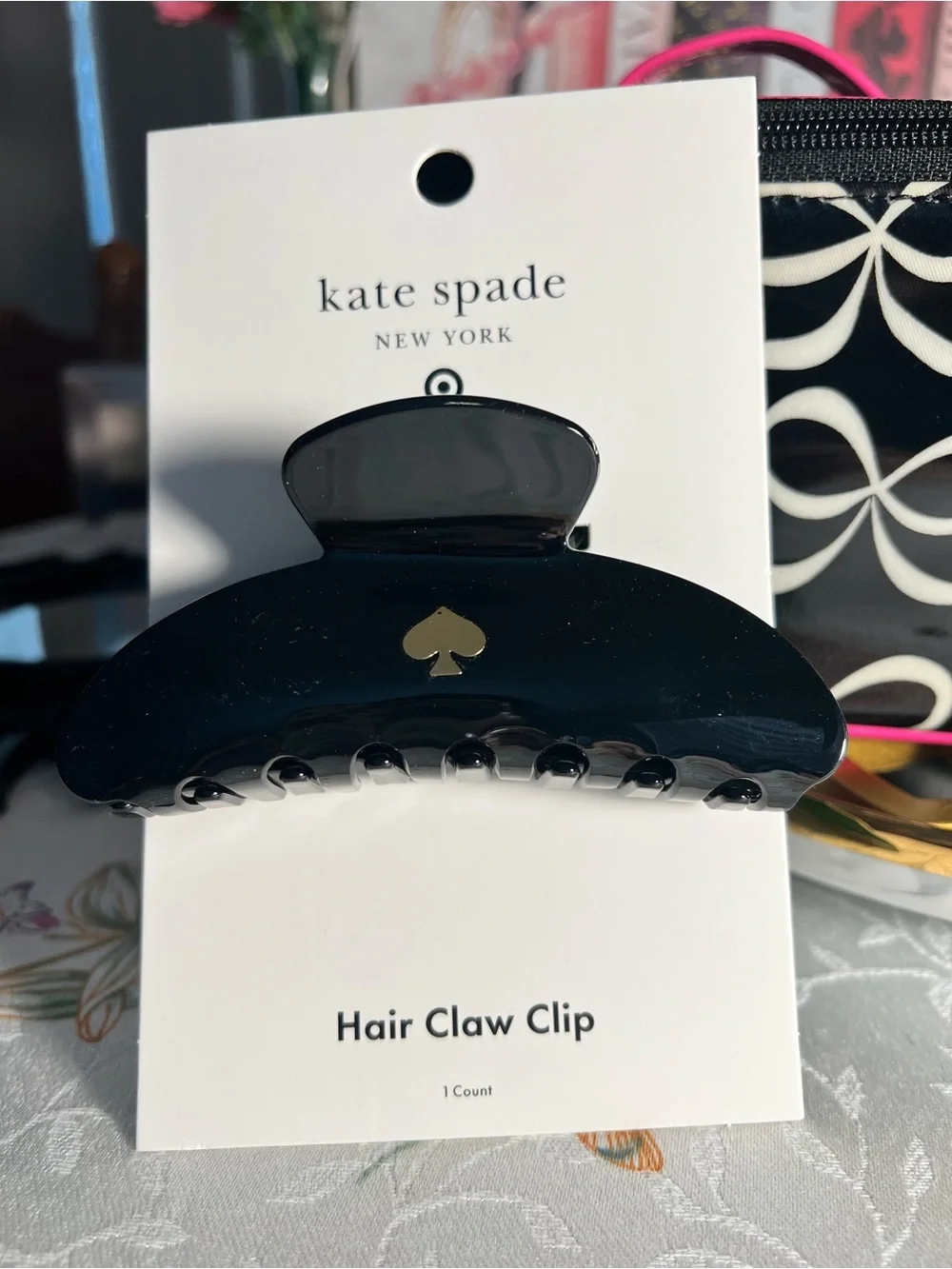 kate spade NY Jae Elegant Bow-Print Cosmetic Case with Hair Claw Clip